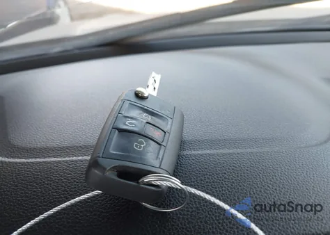 2023 Volkswagen Jetta 1.5T Sport из США, поврежденный, VIN 3VWBM7BU3PM045315